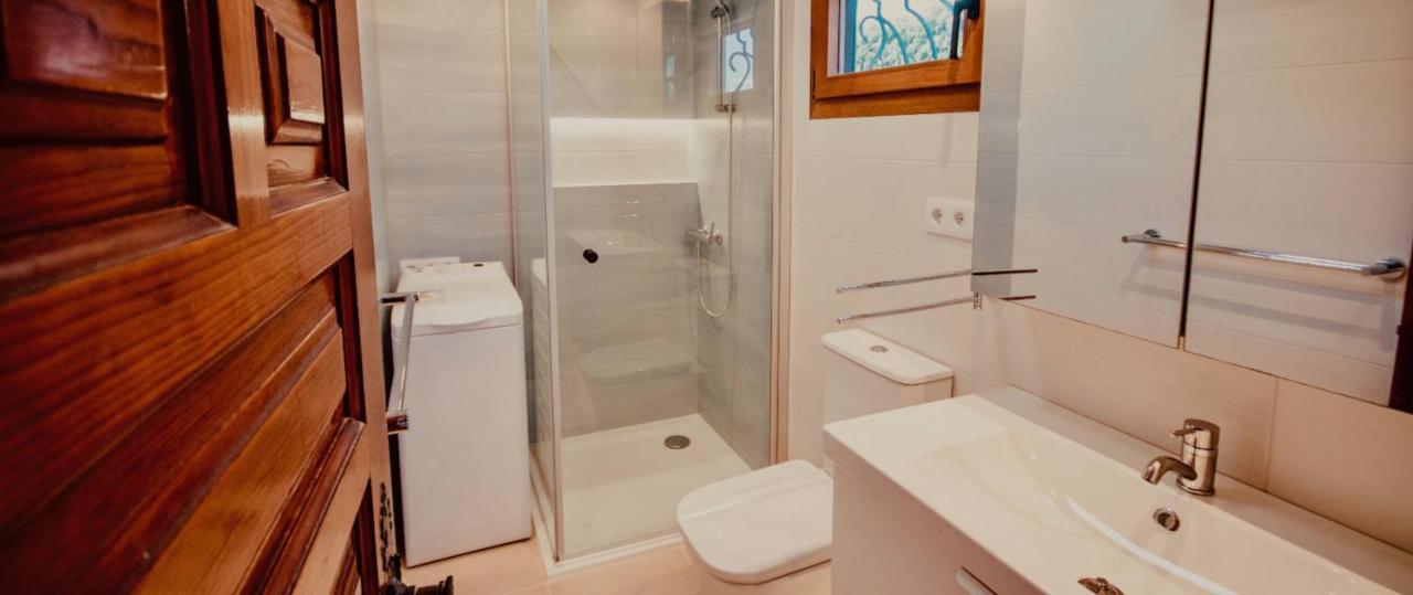 Casita Blanca Near Yumbo Apartment ปลายา เดล อิงเกลส ภายนอก รูปภาพ